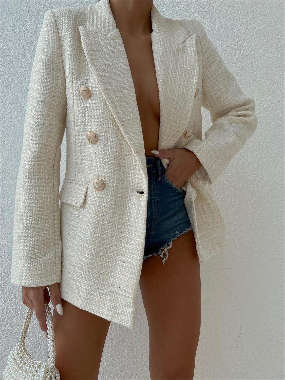 Blazer mit Strukturmuster und goldenen Knöpfen