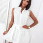 Kurzes Kleid mit Spitze